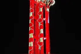 你好，2025！北京奥林匹克塔迎新年图片