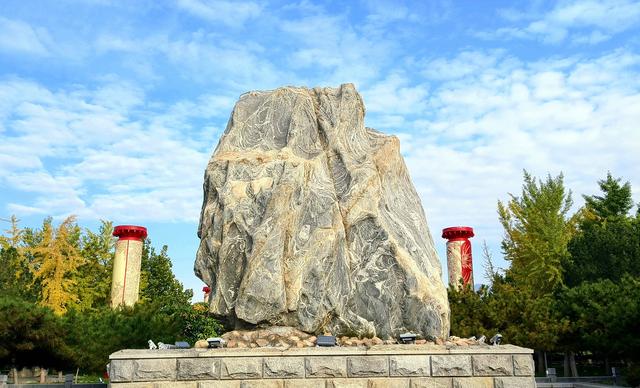 漫步泰安天平湖植物园