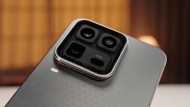 iQOO 15 Ultra图赏：【性能Ultra实至名归】