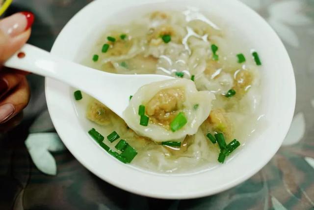 中国首个美食地标城市！300多种小吃，带上1TB的胃才能吃嗨