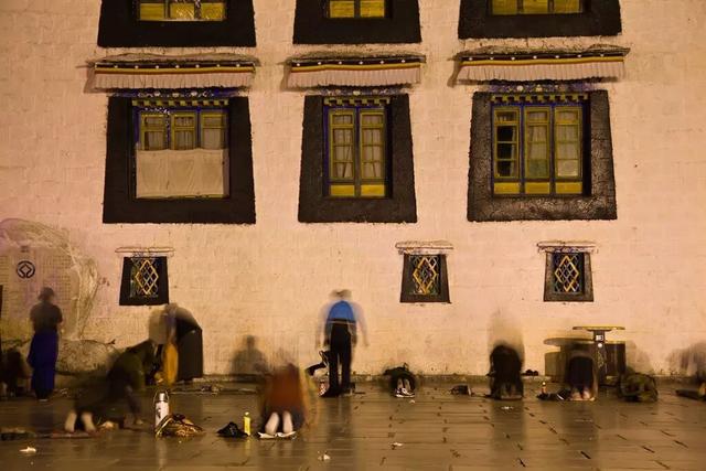 在离天最近的地方，谈一场永不分离的恋爱