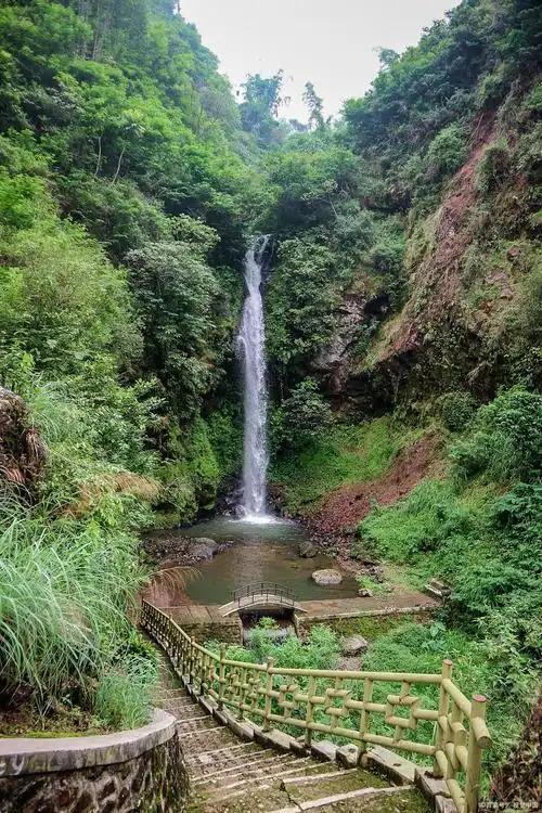 广东龙门县的南昆山