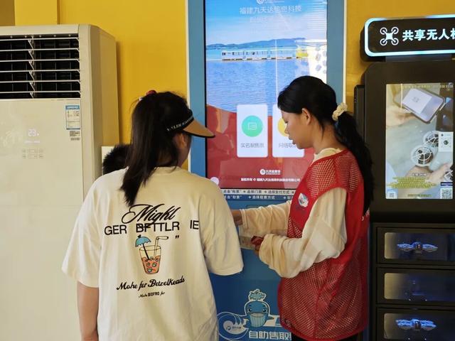 假日温情满鹰潭，文旅服务暖人心【全球学子嘉游赣 奇绝鹰潭逍遥游】