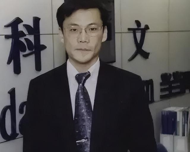 演都不演了？李国庆给李亚鹏捐款不到24小时，恶心的一幕出现了