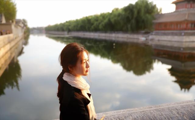 北京校花，人间尤物：又美又辣又清纯！这身材比例是真实存在的？