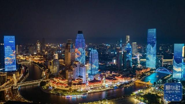 夜幕下的海河，绝美！