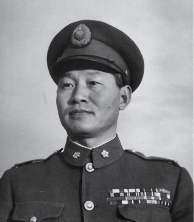 抗日名将孙立人，棺椁35年未入土 ，儿子九三阅兵后提迁葬