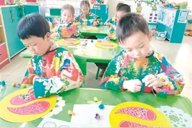 幼儿自制小礼物 欢欢喜喜迎新年图片