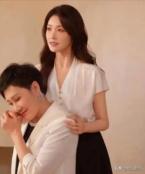 原来《老舅》里的她	，就是张凯丽女儿，16岁就开始演女一号了