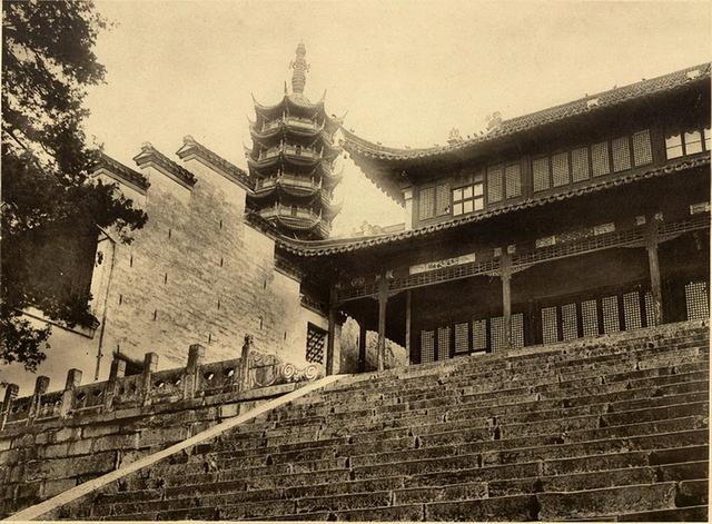 一百年前江苏镇江金山寺、定慧寺、甘露寺、茅山寺庙美景