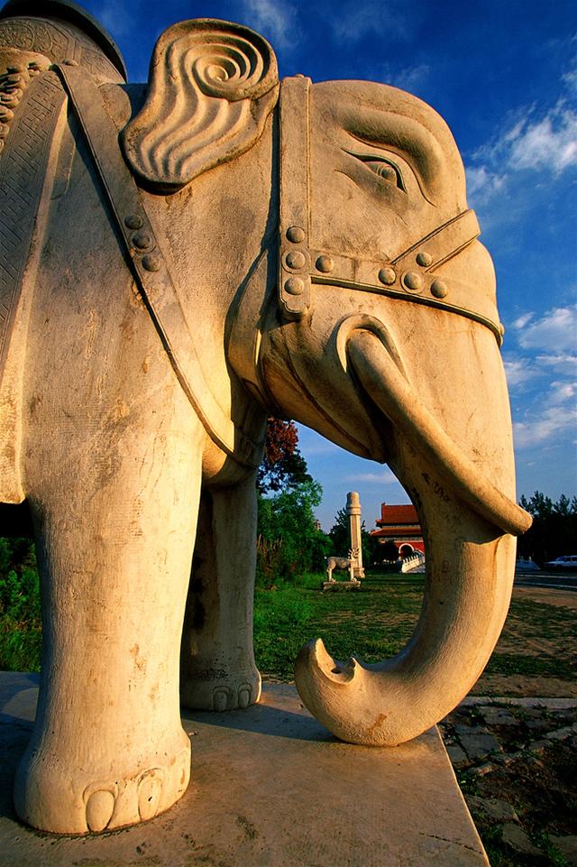 明十三陵：王朝长眠之地，时空穿越全攻略