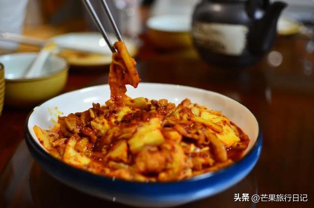 中国与朝鲜交界有个州，名气不大却资源丰富，风景秀丽美食众多