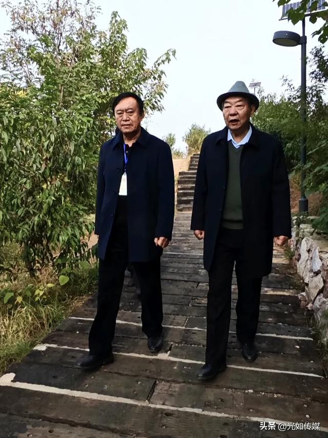 秋韵登高·文脉传承--河北文化名人光禄山第16届九九重阳雅集纪略