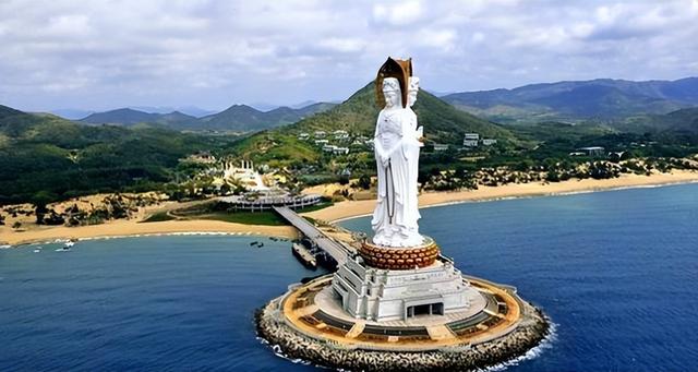 海南富商张晖：花8亿建108米观音像，4年后却死在水中，死因成谜