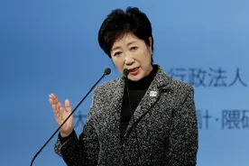 突破一中底线，东京最高官窜台，蔡赖排队与其会面，大陆不能忍了图片