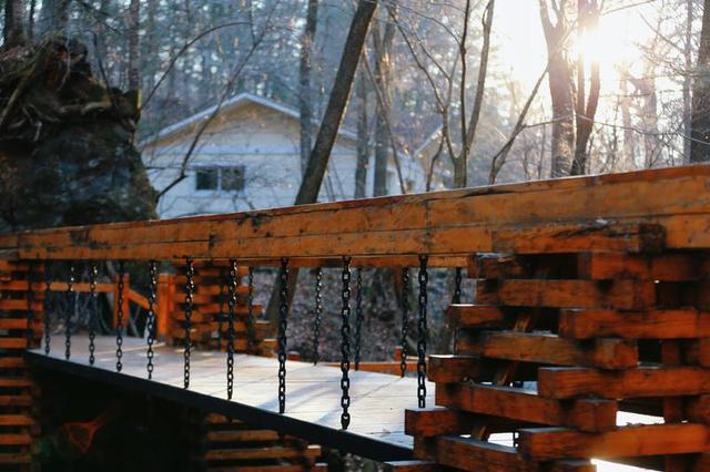 抓住秋天的尾巴！看辉南吊水壶景区最后一抹秋韵