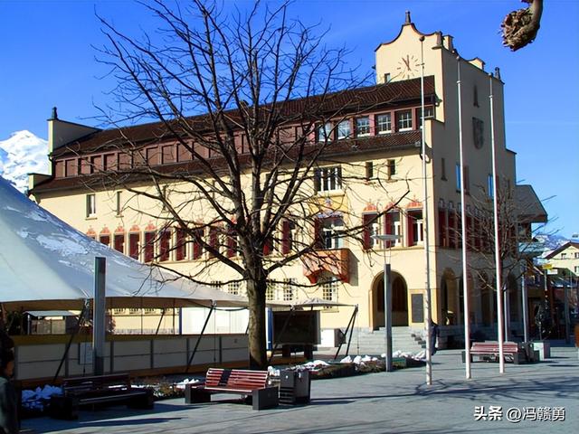 欧洲旅游：走进列支敦士登首府瓦杜兹（图）