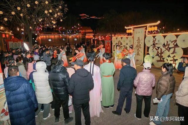 冬至大集燃炸开场！东阿中医药文化旅游区热闹到沸腾！