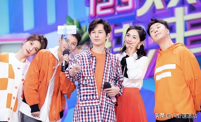 51岁的何炅被保姆起诉，无儿无女，节目停播，还是走到这一步