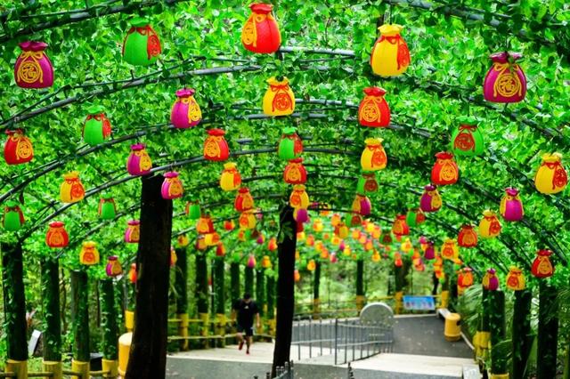 11月8日（农历九月十九）观自在现场送福，来观音山打卡许愿