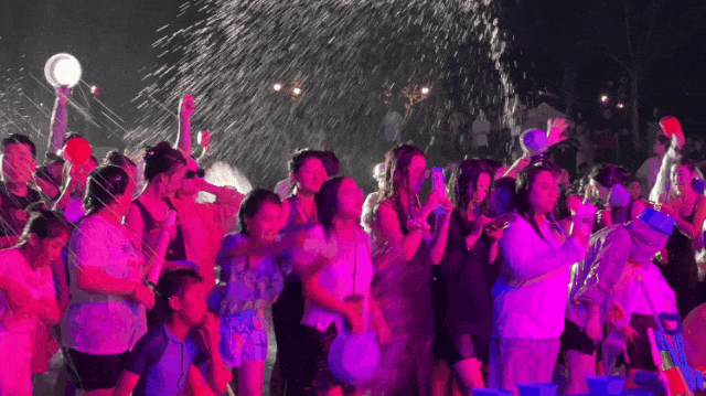 定了！2025广元汤山泼水电音狂欢节，8月1日盛大开启！送门票啦~