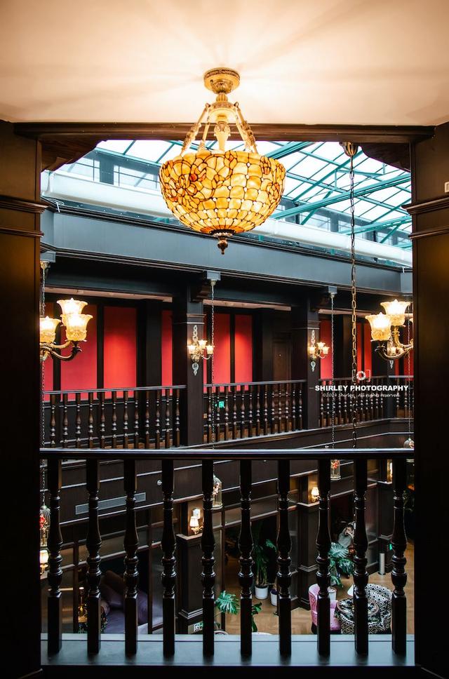 北京八大胡同，赛金花小凤仙曾经的工作地，现在竟改成了豪华旅馆