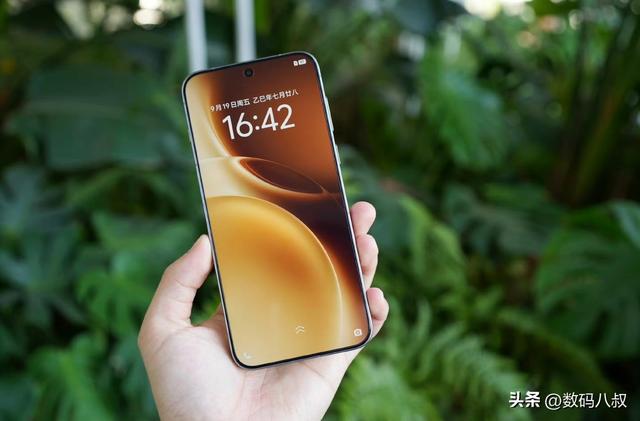 全球首发天玑9500处理的vivo X300系列核心参数曝光，电池小了点！