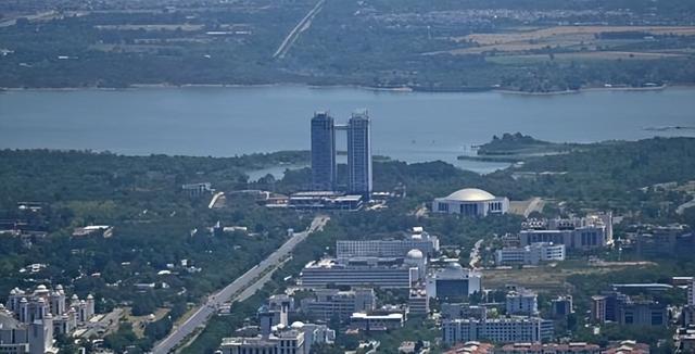 巴基斯坦遭痛击，防长宣布战争状态，南亚将再临火药桶时刻？