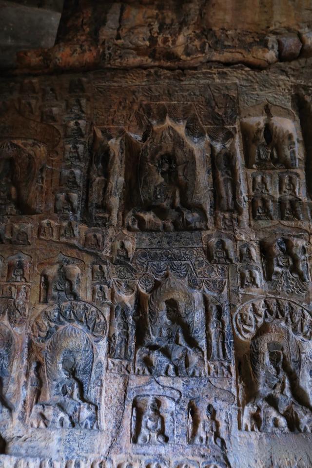 我是上海人，刚逛完洛阳石窟	，憋了 5 个感受不吐不快	。