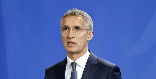 连退66群，美国不装了	，掀桌子准备“单挑”？想换个法子收割全球