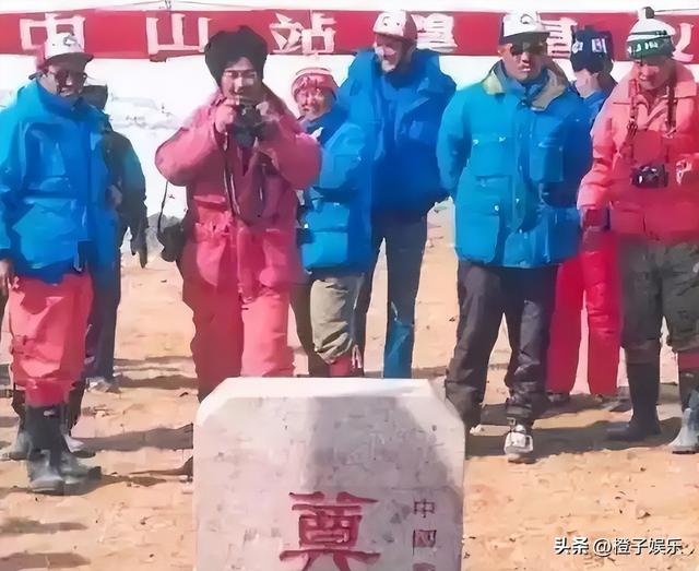 夫妻本是同林鸟，但抱歉，这一次邓婕也救不了晚节不保的张国立