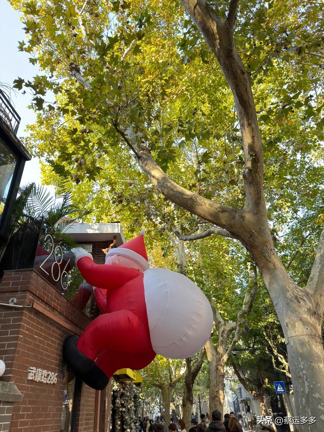 走进上海武康路，走进了历史长河