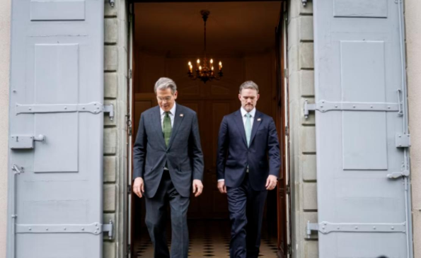 美国这次说到做到？白宫3天拿出行动，对华关税下调，特朗普明白中美合则两利，信号特殊