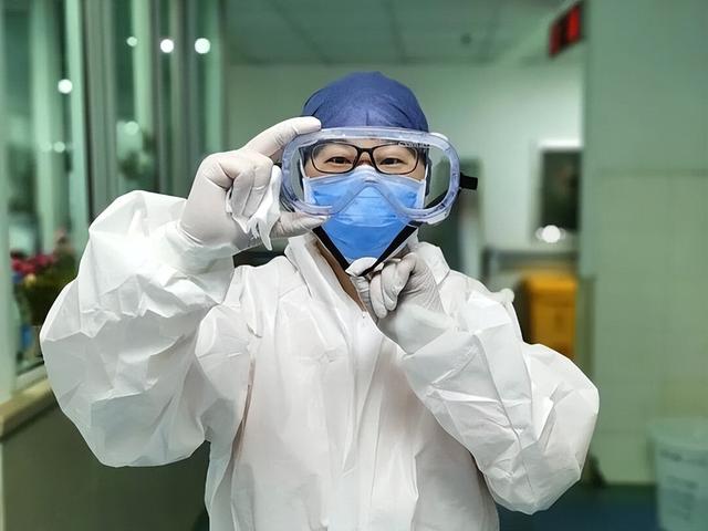 医生发现：天冷坚持戴口罩的人，过不了4个月，身体会有7大变化