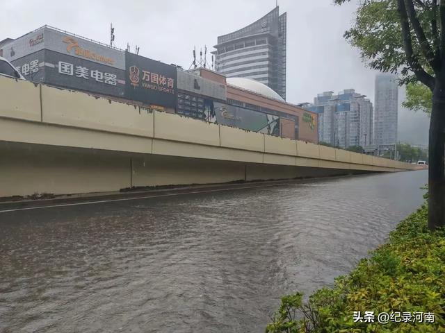 雨后郑州：金水区