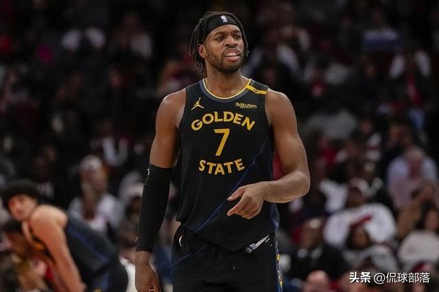 NBA西部半决赛：99:88勇士险胜，库里伤退，3人表现太差，3人满分