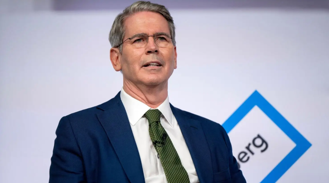 中美“稀土+芯片”新战场：美国想当裁判，中国直接换球场