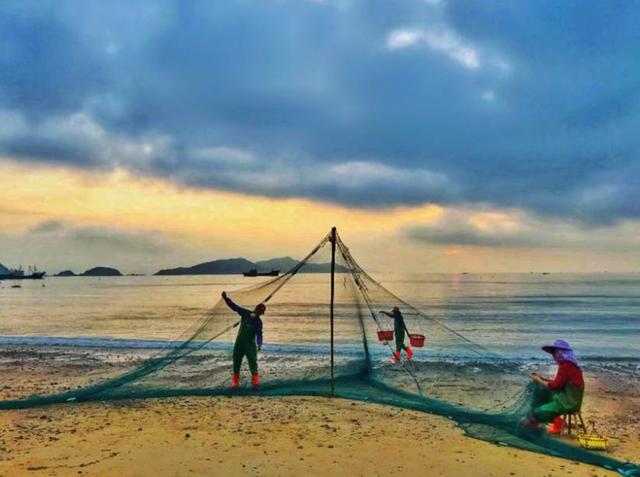 我国戒备最森严城市：仅2000居民却建了8座机场，禁止外国人进入