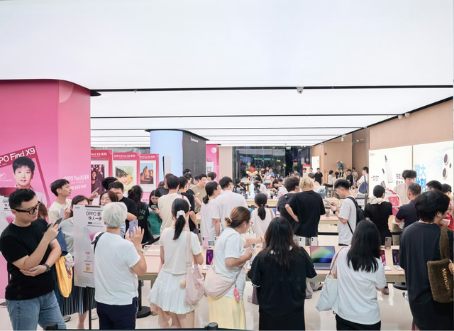 狂销 15 万台！OPPO 牵手蚂蚁 AI，用 Find X9 Pro 重新定义万元相机