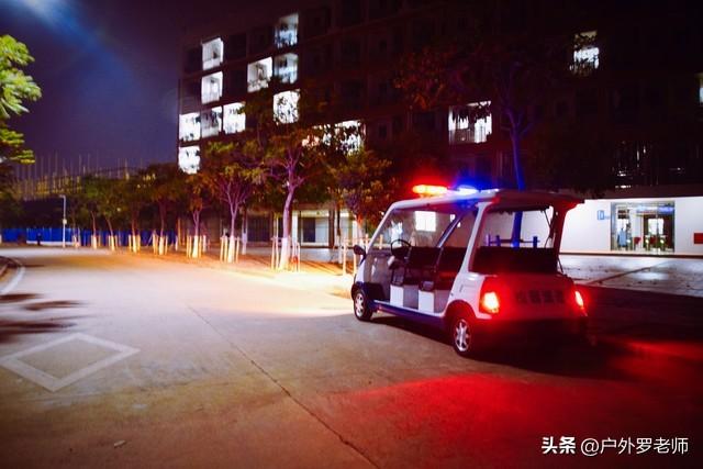 退休自驾游遭遇停车难题？老司机教你几招，省钱省心不添堵！