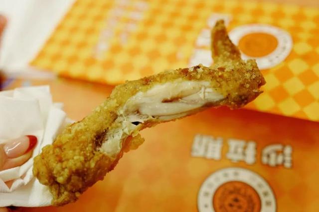 中国首个美食地标城市！300多种小吃，带上1TB的胃才能吃嗨