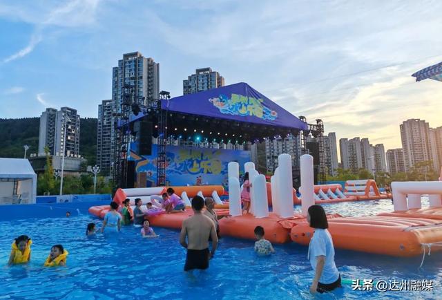 亲水项目点燃高新区夏夜活力