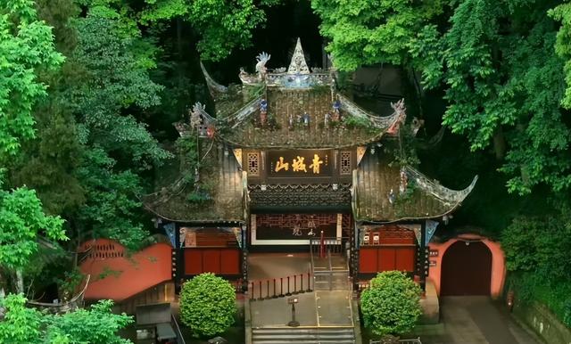 四川严重被低估的冷门古镇，喝茶打牌生活很安逸，却少有人知