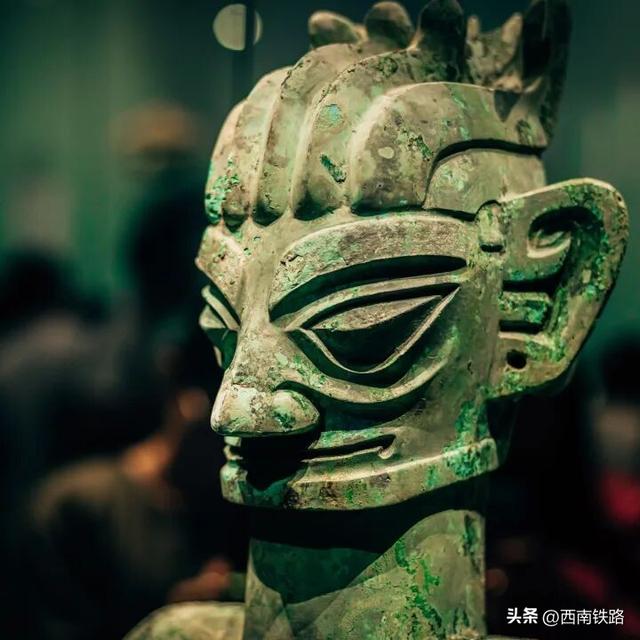 票价不超50元，动车直达成都周边小城
