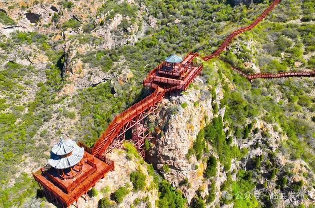 临县大度山亮化工程点亮文旅融合发展之光