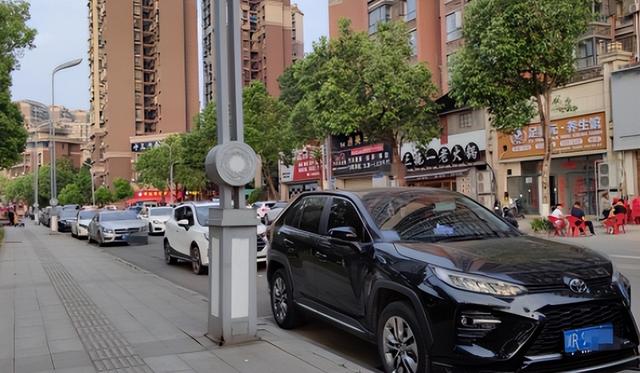 全民豪车时代？30万在中国算不算豪车？车市背后数据告诉你真相