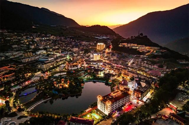 墨脱：十年蝶变，“秘境莲花”绽放旅游富民新画卷