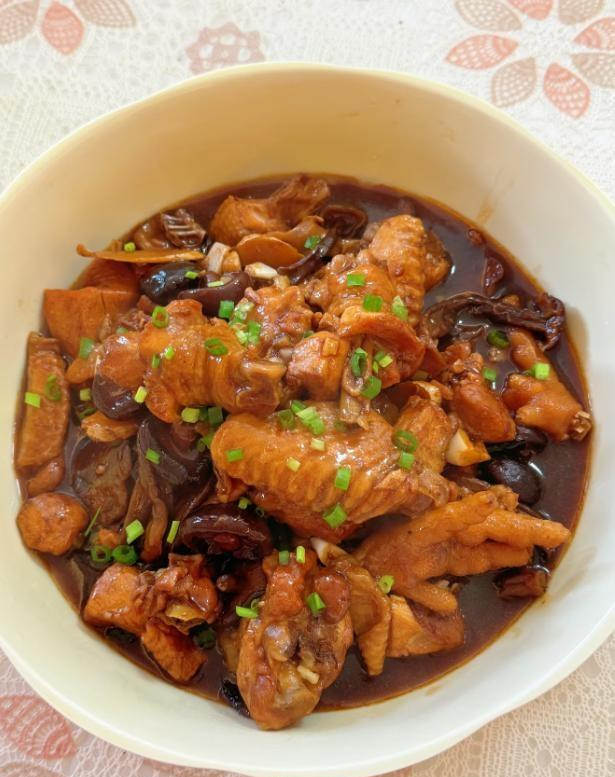 这周重复做的家常菜	，天冷吃真香，又香又下饭，家人们喜欢！