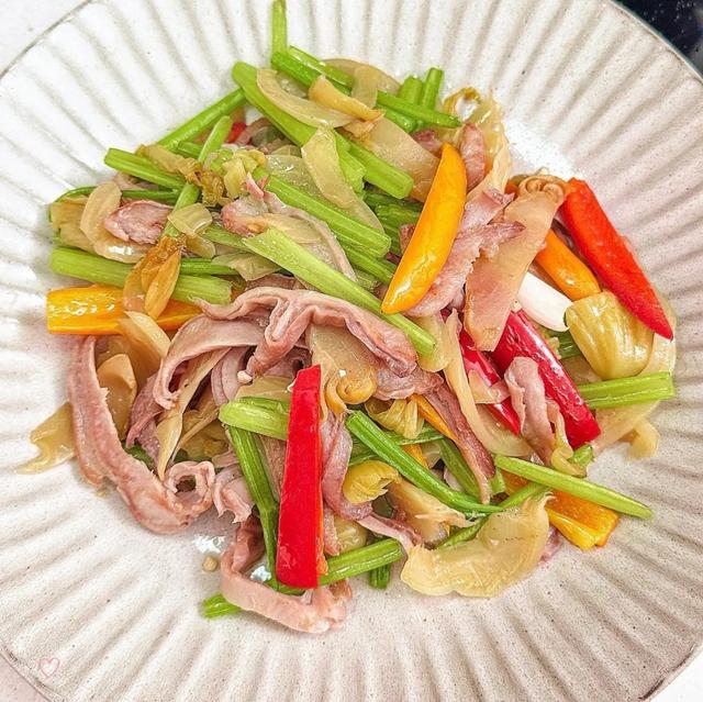 再贵也得吃，“吃一斤胜过10斤牛羊肉”，一护胃、二补肾、三强免疫，立秋后别错过