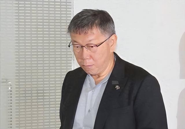 柯文哲曾言：大陆若胆敢对台湾出手	，我随随便便就能让大陆瘫痪？